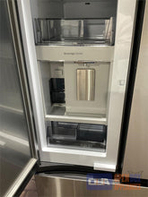 SAMSUNG REFRIGERATOR (RF30BB6600QLAA)